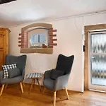 Stub'n Herbert Apartment
